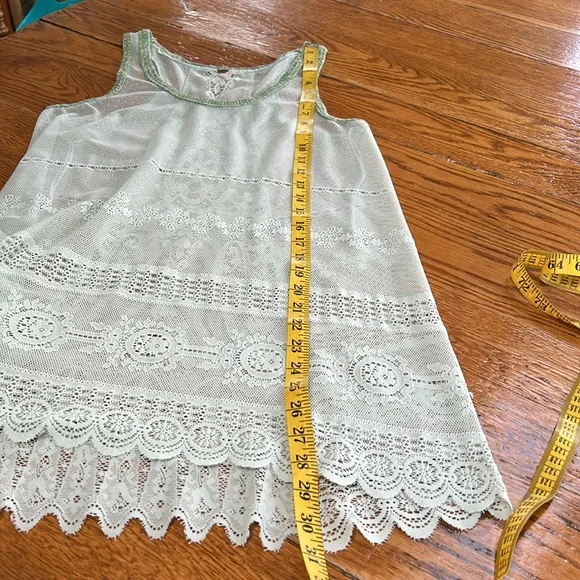 Free People mint green lace racerback tank top with crochet details. Size Medium - Picture 12 of 16